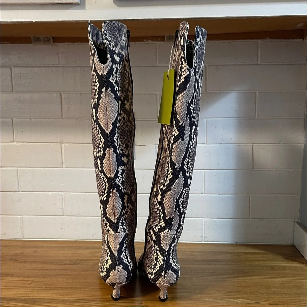 Gianni Bini Gianna Leather Snake Print Kitten Heel Knee High Boots Size 6M